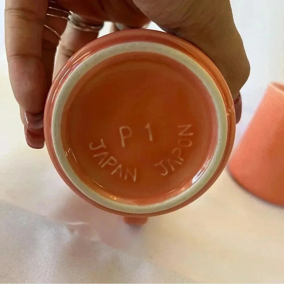 Vintage Housewares Carnival Ceramic Pink Mug Set of 2 - Picture 5 of 5